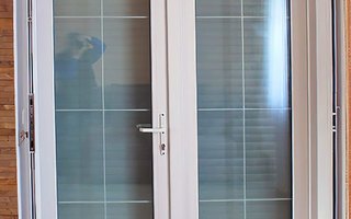 раздвижная решетчатая дверь, модель ДРЗДВ-14 в открытом виде с поднятыми порогами