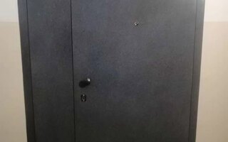 дверь стальная для тамбурного помещения